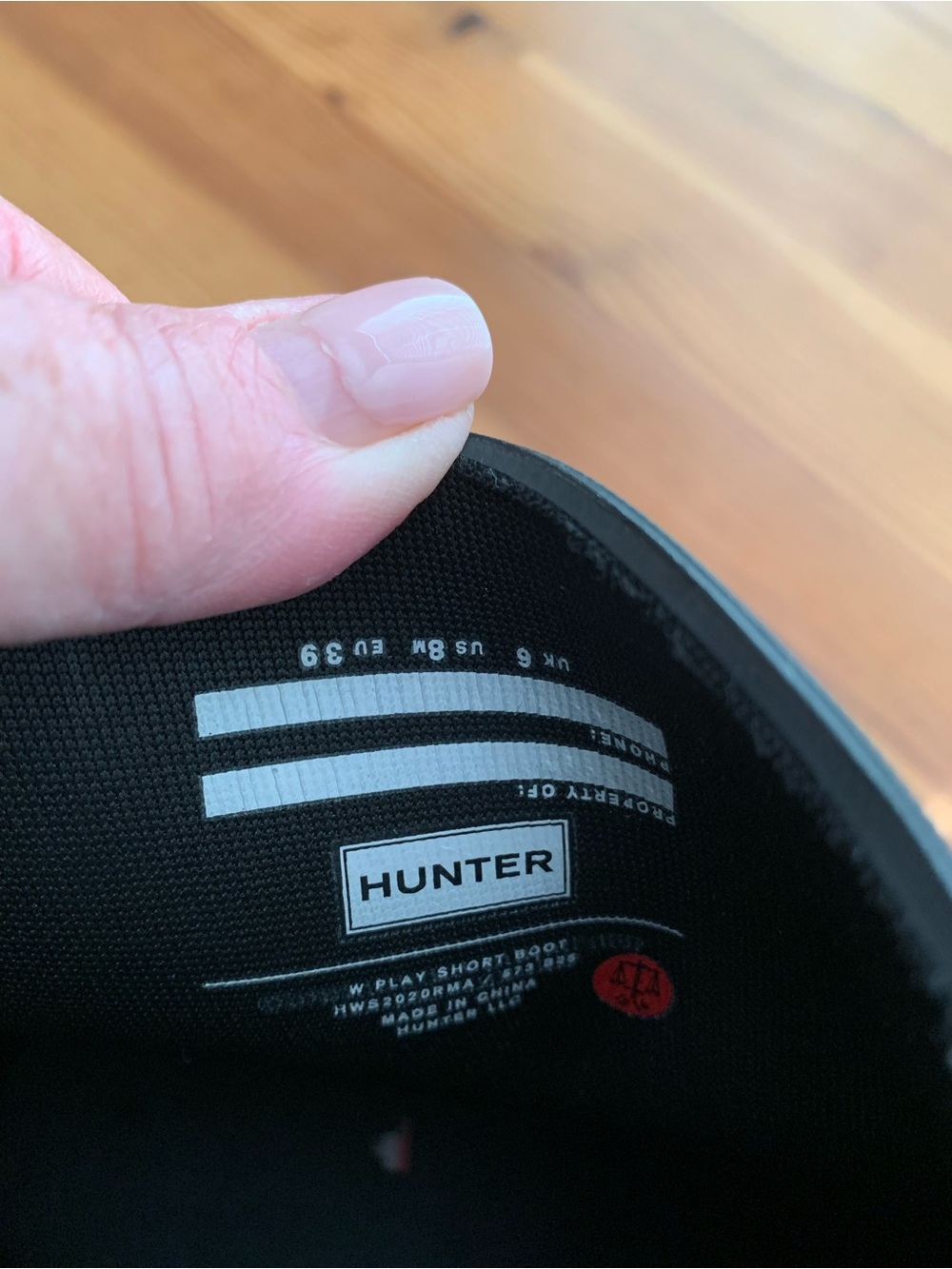 Hunter Black Short Rain Boots with Red Logo Trim - Picture 7 of 16